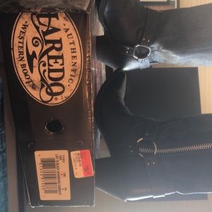 Laredo size 8 black w/Harness Diamanté Western Boots. Leather & zippered uppers